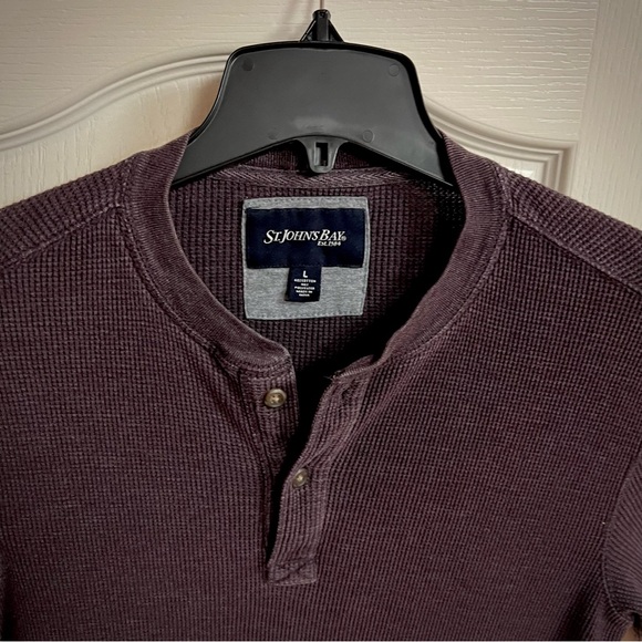 St John’s Bay Men’s Thermal Henley Shirt, large - Picture 2 of 7